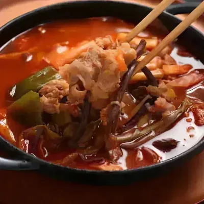 하테 차돌 육개장 750g x 4팩