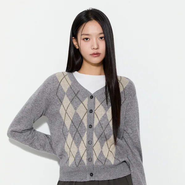 미쏘 아가일 브이넥 가디건_MIWCKGT22T